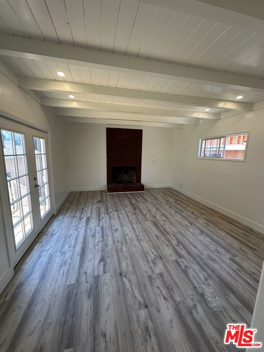 8037 Campion Drive, Los Angeles CA: https://media.crmls.org/mediaz/b41b4809-8efb-4f8f-b01d-8ca30a41866a.jpg