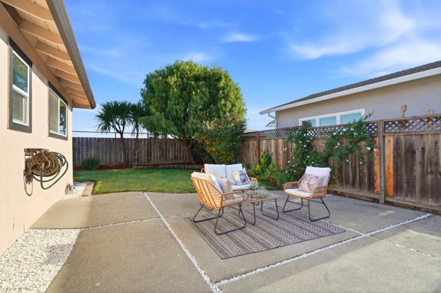 6988 Lancaster Road, Dublin CA: https://media.crmls.org/mediaz/b41b68f9-fdc2-4856-93a3-f0061092c8f5.jpg