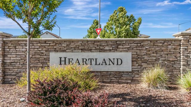1798 Rosemary Drive, Gilroy CA: https://media.crmls.org/mediaz/b41ba6a5-dc8f-4eaa-9b53-348c01f9e14d.jpg