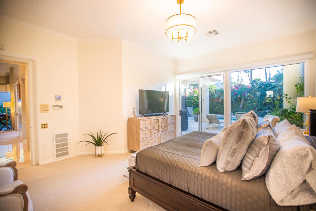 75273 Spyglass Drive, Indian Wells CA: https://media.crmls.org/mediaz/b41d0c19-31d0-4622-b0fe-558b5fef5ee3.jpg