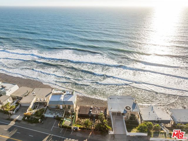 43000 Pacific Coast Highway, Malibu CA: https://media.crmls.org/mediaz/b41d0e2a-27d6-4cfd-af5f-c988832ef86a.jpg