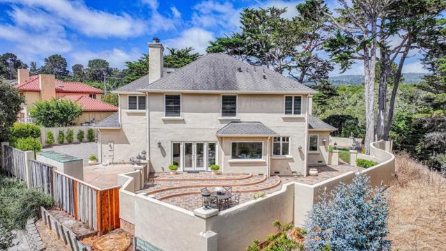471 El Dorado Street, Monterey CA: https://media.crmls.org/mediaz/b41e1a07-ea96-49cb-bd41-24620b9077e0.jpg