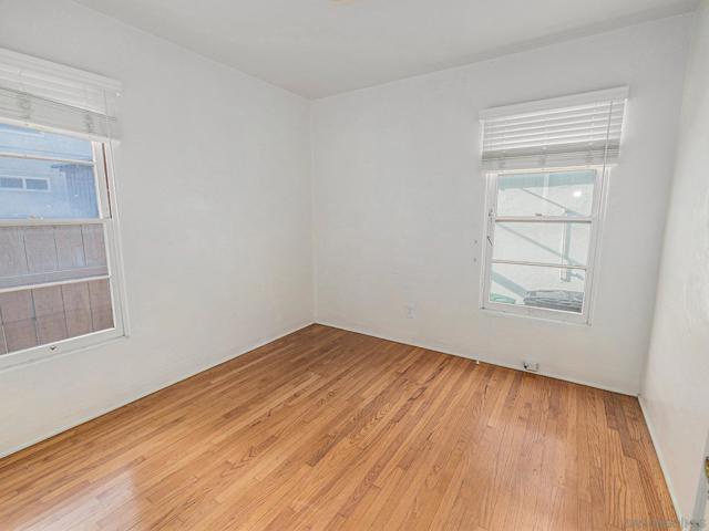 814 816 San Luis Rey Place, San Diego CA: https://media.crmls.org/mediaz/b41ea756-6979-48d2-9dea-5fc2b530aa0c.jpg