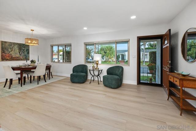 4386 Argos Dr, San Diego CA: https://media.crmls.org/mediaz/b41f89a5-42ac-4fb9-89c6-36e3b10e3626.jpg