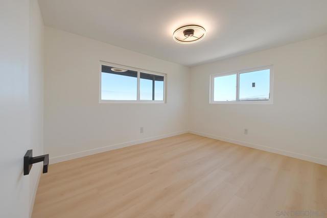 5139 Hilda Rd, San Diego CA: https://media.crmls.org/mediaz/b41ff4f7-ccfb-4175-be49-81781898bc8d.jpg