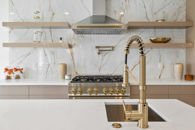 47215 Heliotrope Drive, Palm Desert CA: https://media.crmls.org/mediaz/b422a1d7-564e-4dc5-9b44-bd2a5c5248e5.jpg