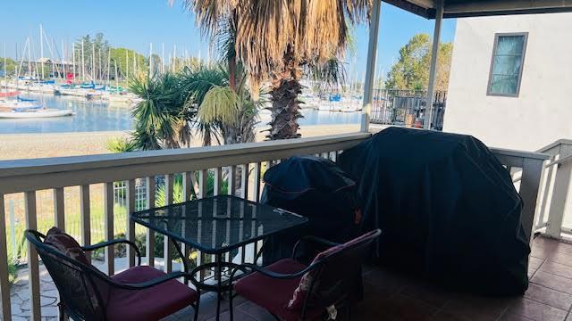 5776 Saint Andrews Drive, Stockton CA: https://media.crmls.org/mediaz/b42a9309-6a44-4332-bb1c-720f05e0575b.jpg