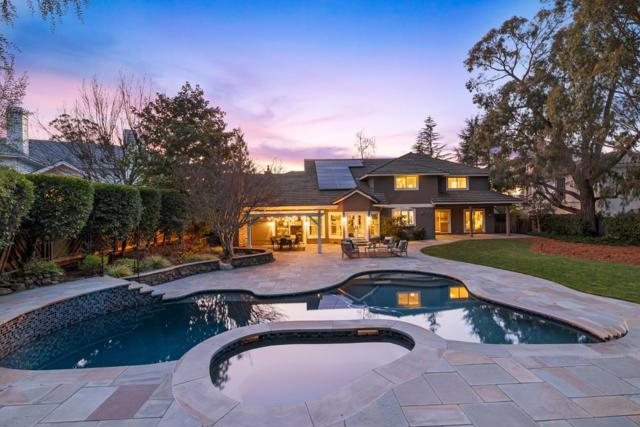 12 Colton Court, Redwood City CA: https://media.crmls.org/mediaz/b42b3b91-3d74-4f54-9428-7e3a200f8817.jpg