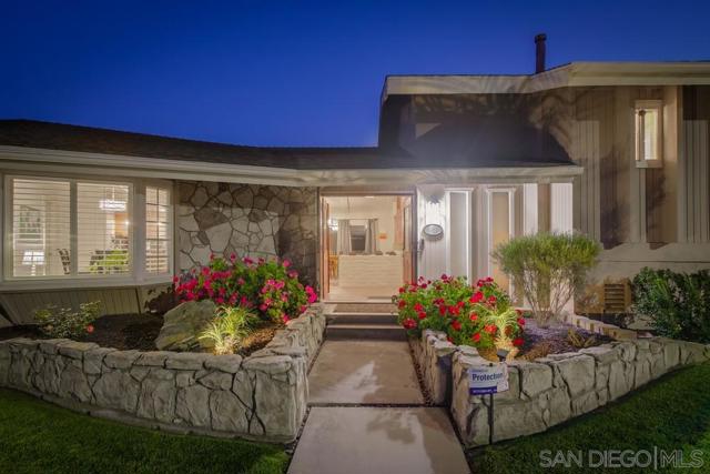 1963 Hacienda Circle, El Cajon CA: https://media.crmls.org/mediaz/b42b5db2-3741-4e7e-8da2-7a2c6eaea9ad.jpg