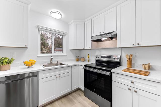 50 E Middlefield Road, Mountain View CA: https://media.crmls.org/mediaz/b42b879d-7213-48f3-b322-0851a573ce9c.jpg