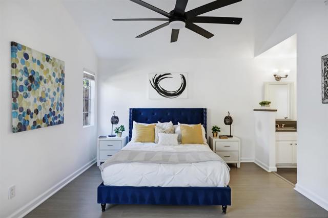 10366 Rancho Carmel Dr, San Diego CA: https://media.crmls.org/mediaz/b42c4b16-07ee-404f-8bdb-990f93f57230.jpg