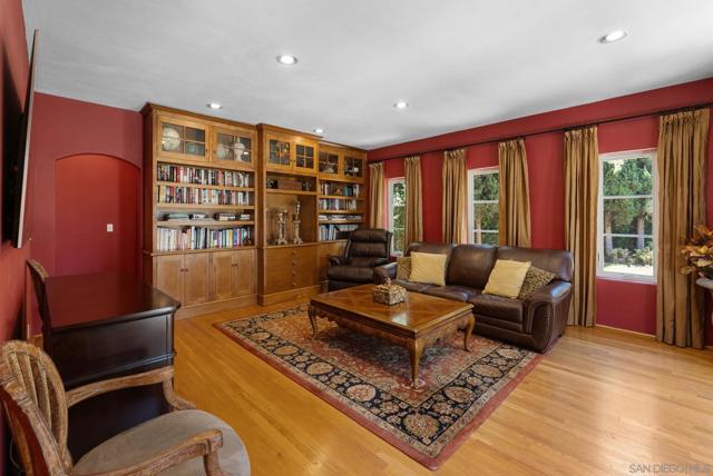 4386 Adams Ave, San Diego CA: https://media.crmls.org/mediaz/b42d0d0c-9c2f-4298-9ab3-407dbb00054c.jpg