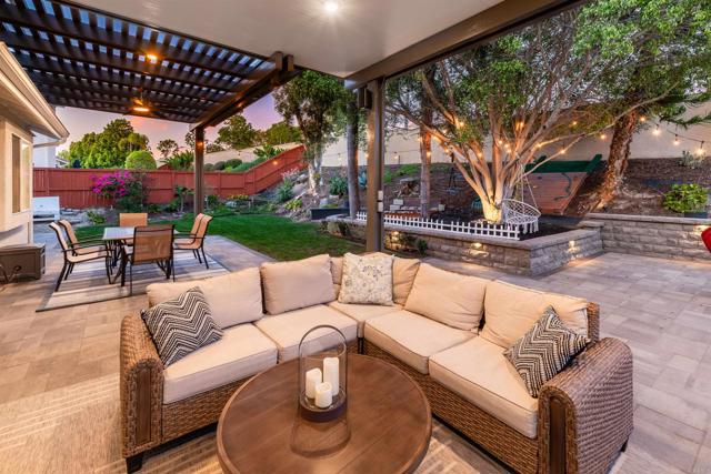 Detail Gallery Image 36 of 51 For 5162 Berryessa St, Oceanside,  CA 92056 - 5 Beds | 3 Baths