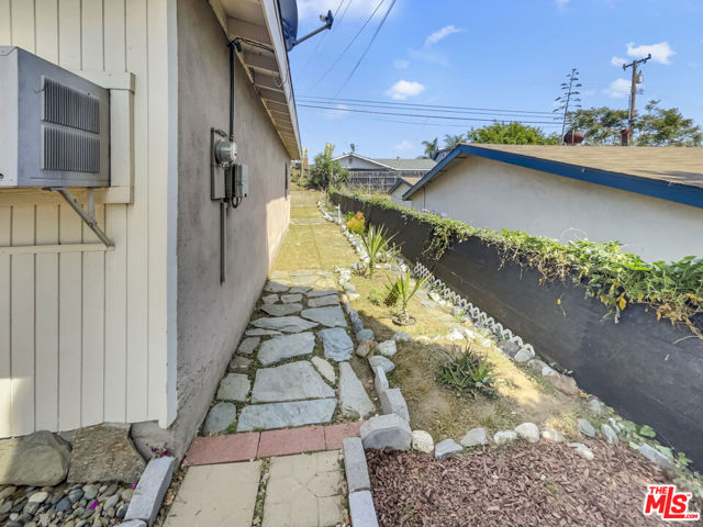 12222 Corley Drive, Whittier CA: https://media.crmls.org/mediaz/b42e8b4c-af60-41d6-aa75-5375b32777b3.jpg