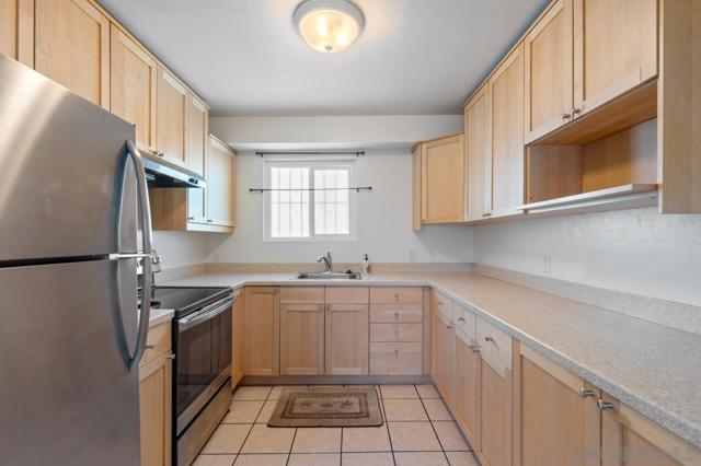 6926 28 Amherst St, San Diego CA: https://media.crmls.org/mediaz/b42ec2f9-1e65-48a5-9362-7beca34e8fd7.jpg