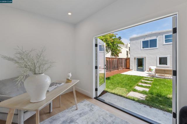 1054 Masonic Ave., Albany CA: https://media.crmls.org/mediaz/b42f4def-85ab-45d6-b4a7-1364abdb9b92.jpg