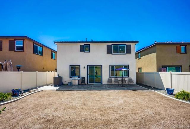 29146 Quarry Way, Lake Elsinore CA: https://media.crmls.org/mediaz/b42f7b4d-61d8-4273-85ab-2962a5b49247.jpg