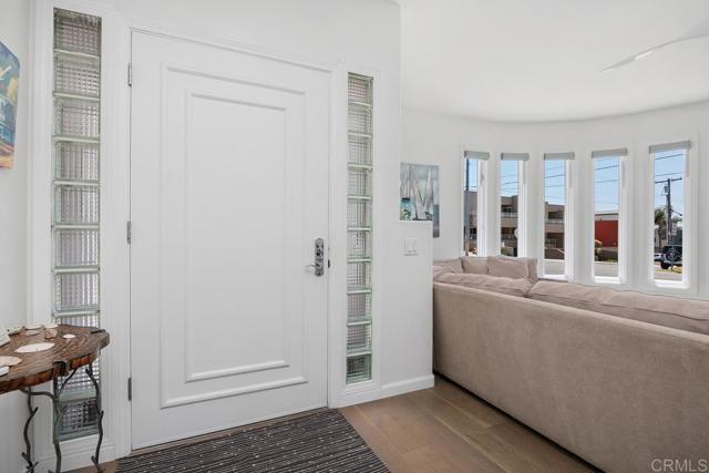 3980 Garfield Street, Carlsbad CA: https://media.crmls.org/mediaz/b43022ed-f46a-4978-95e8-5aed5ab18a84.jpg