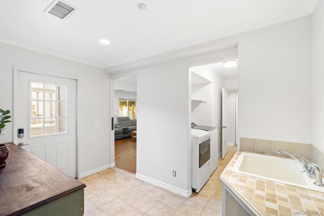 1328 Woodhaven Dr, Oceanside CA: https://media.crmls.org/mediaz/b4302aaa-c0c1-465c-908c-ae00137f2bc8.jpg