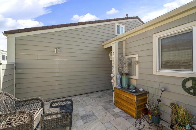 1744 Tattenham Road, Encinitas CA: https://media.crmls.org/mediaz/b4309b22-1247-463c-862f-def8e51db323.jpg