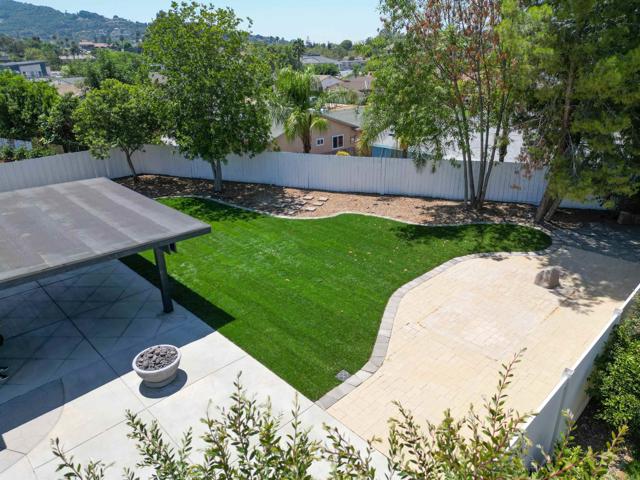 Detail Gallery Image 24 of 32 For 529 Valley Meadow Pl, Escondido,  CA 92027 - 3 Beds | 2 Baths