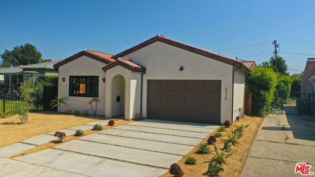 4936 Coolidge Avenue, Culver City CA: https://media.crmls.org/mediaz/b43628ab-fca0-47d4-97dc-cfc5ce2c3dbb.jpg