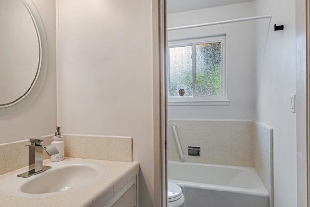 2259 Chanticleer Avenue, Santa Cruz CA: https://media.crmls.org/mediaz/b4363f6c-7455-4f29-ad23-8f7bfd11c23f.jpg