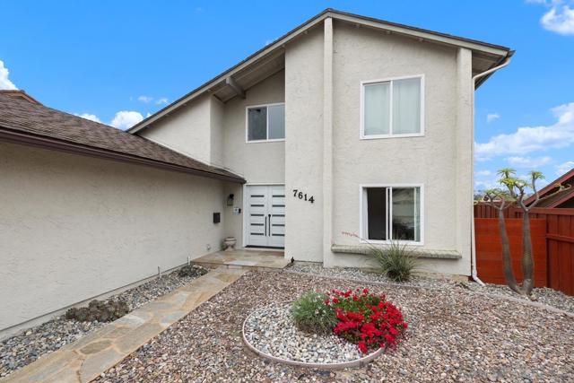 7614 Volclay Dr, San Diego CA: https://media.crmls.org/mediaz/b4364928-e5a4-489e-82e7-0b701f34e2aa.jpg