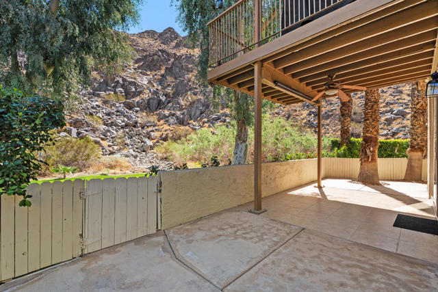 78205 Cortez Lane, Indian Wells CA: https://media.crmls.org/mediaz/b4369728-a098-43f1-9c6d-2d1536660a60.jpg