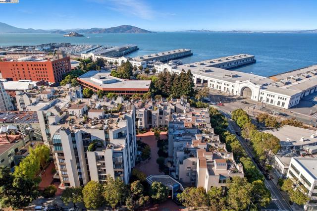 156 Lombard St, San Francisco CA: https://media.crmls.org/mediaz/b436c87f-86cb-458c-bd73-688ddeffef3e.jpg