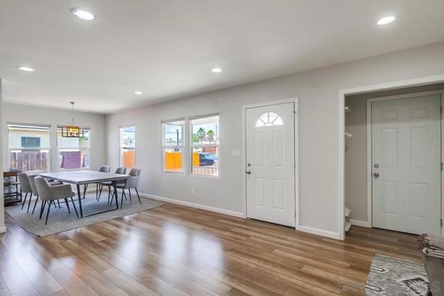 3484 Armstrong St, San Diego CA: https://media.crmls.org/mediaz/b436ffdb-72f5-462b-ad09-0a50276ea56e.jpg