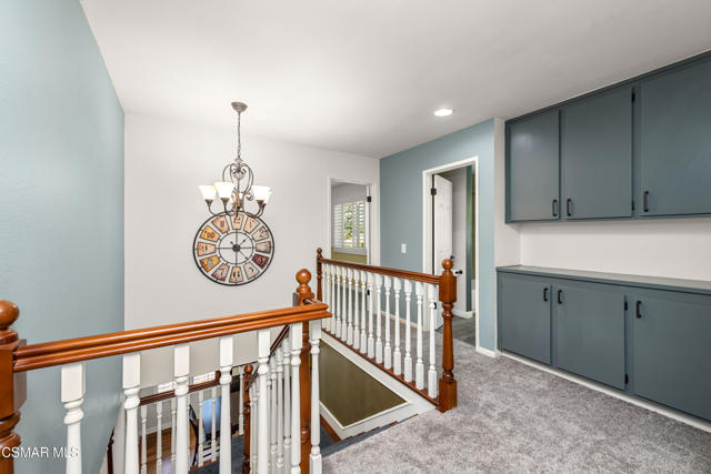 3581 Rachael Avenue, Simi Valley CA: https://media.crmls.org/mediaz/b4371bca-16fa-4ac3-bfc5-7e270049d01a.jpg