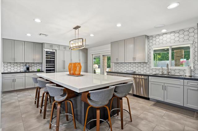 74085 Old Prospector Trail, Palm Desert CA: https://media.crmls.org/mediaz/b4373fd0-a0f4-411d-9a92-d06f3079c8a2.jpg