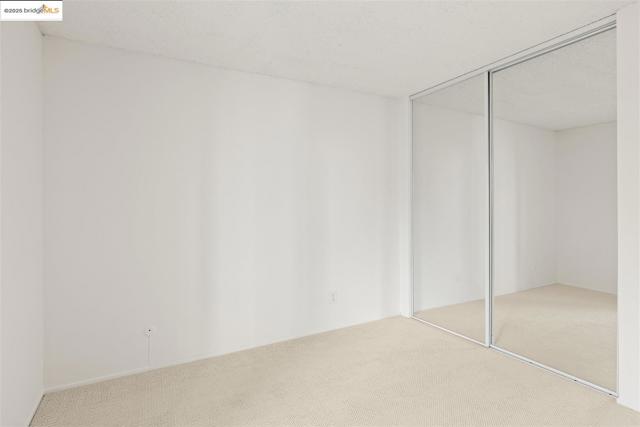 7 Commodore DR, Emeryville CA: https://media.crmls.org/mediaz/b437a180-5d63-44f2-b24e-aaf2e63103ad.jpg