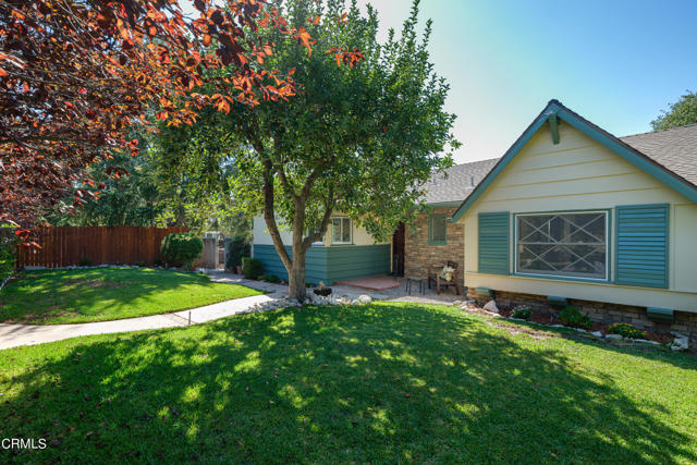 2254 Cross St, La Canada Flintridge, CA 91011