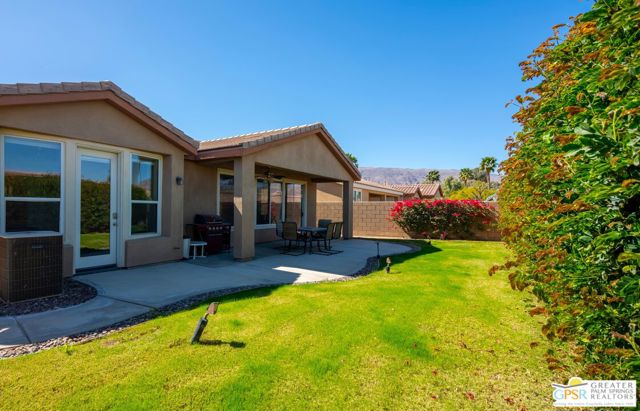 81804 Daniel Drive, La Quinta CA: https://media.crmls.org/mediaz/b438ec29-a4b4-40bf-a0f0-f32127d3169f.jpg