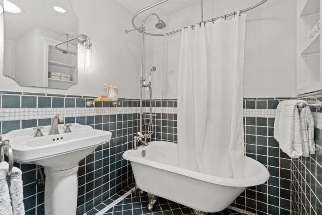 240 Marmona Drive, Menlo Park CA: https://media.crmls.org/mediaz/b43ad2f5-8cb3-4a2d-8a3f-a234adc7d343.jpg