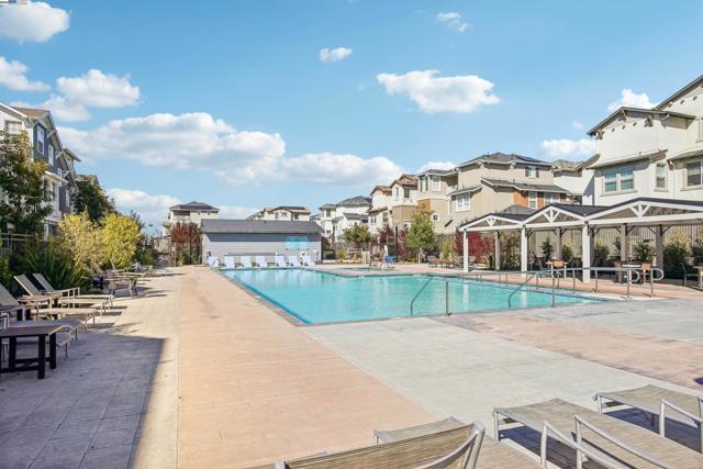 Image 53 of 60 For 37450 Watersail Way