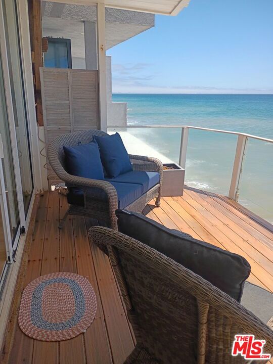 20456 Pacific Coast Highway photo 23