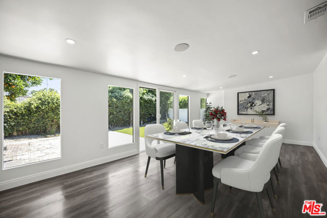 23046 Leonora Drive, Woodland Hills CA: https://media.crmls.org/mediaz/b43c7d45-d8f9-446d-ba07-f80c3fda9e69.jpg