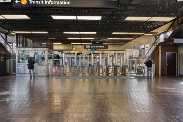 22519 Main St, Hayward CA: https://media.crmls.org/mediaz/b43ce324-6284-47c6-bbd9-4dc45398857a.jpg