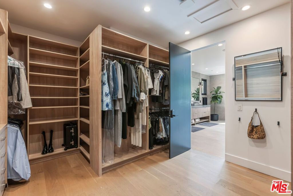 MLS #26883983 image #37