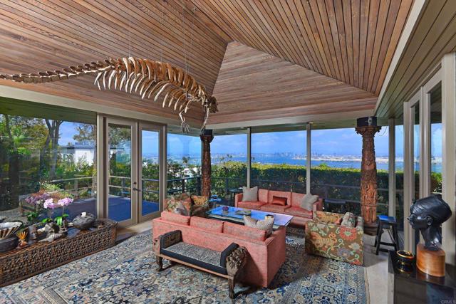 567 GAGE LANE, San Diego CA: https://media.crmls.org/mediaz/b43fee1c-62b1-40cc-9ce3-047000d3e50f.jpg