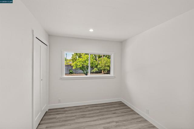 3319 Claudia Dr, Concord CA: https://media.crmls.org/mediaz/b4403dea-a3fc-48b4-a7f4-cb8de3dd92ec.jpg