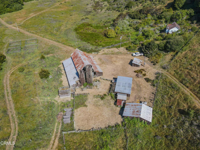 42000 Mountain View Road, Manchester CA: https://media.crmls.org/mediaz/b440804d-f305-49cc-8853-c329c2ac1ccb.jpg