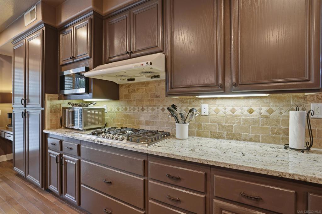 3693 Strata Dr - photo 5