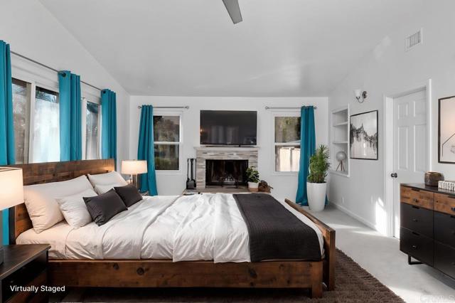 1971 Bernardo Avenue, Escondido CA: https://media.crmls.org/mediaz/b440e645-e5c1-4985-80e2-9d3146e8922e.jpg