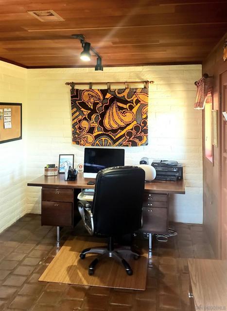 23684 Viejas Grade Rd, Descanso CA: https://media.crmls.org/mediaz/b4417611-0d44-435e-bb14-4f680a8d549d.jpg