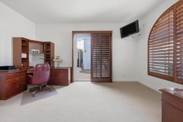 80315 Via Valerosa, La Quinta CA: https://media.crmls.org/mediaz/b441f46c-5be3-45f4-9cc2-645464ae4269.jpg