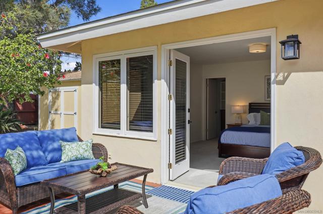 540 Country Club Lane, Coronado CA: https://media.crmls.org/mediaz/b443f932-7645-41f0-b986-e5c2856ececf.jpg